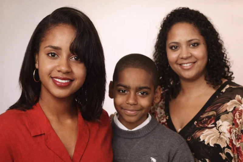 Laurie Holmond Biography: Facts, Family, and Life